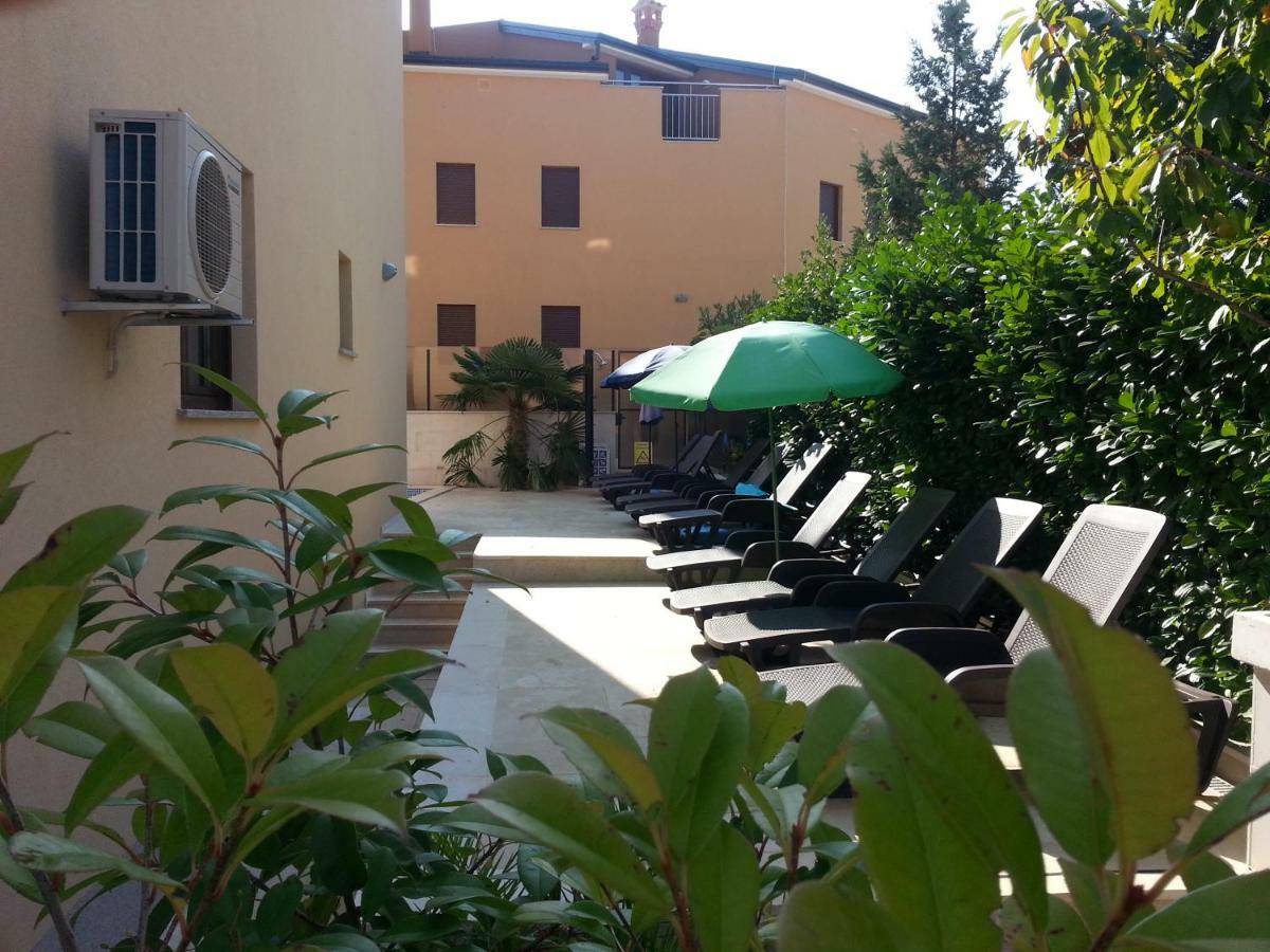 Apartments Jukic Porec Exterior photo